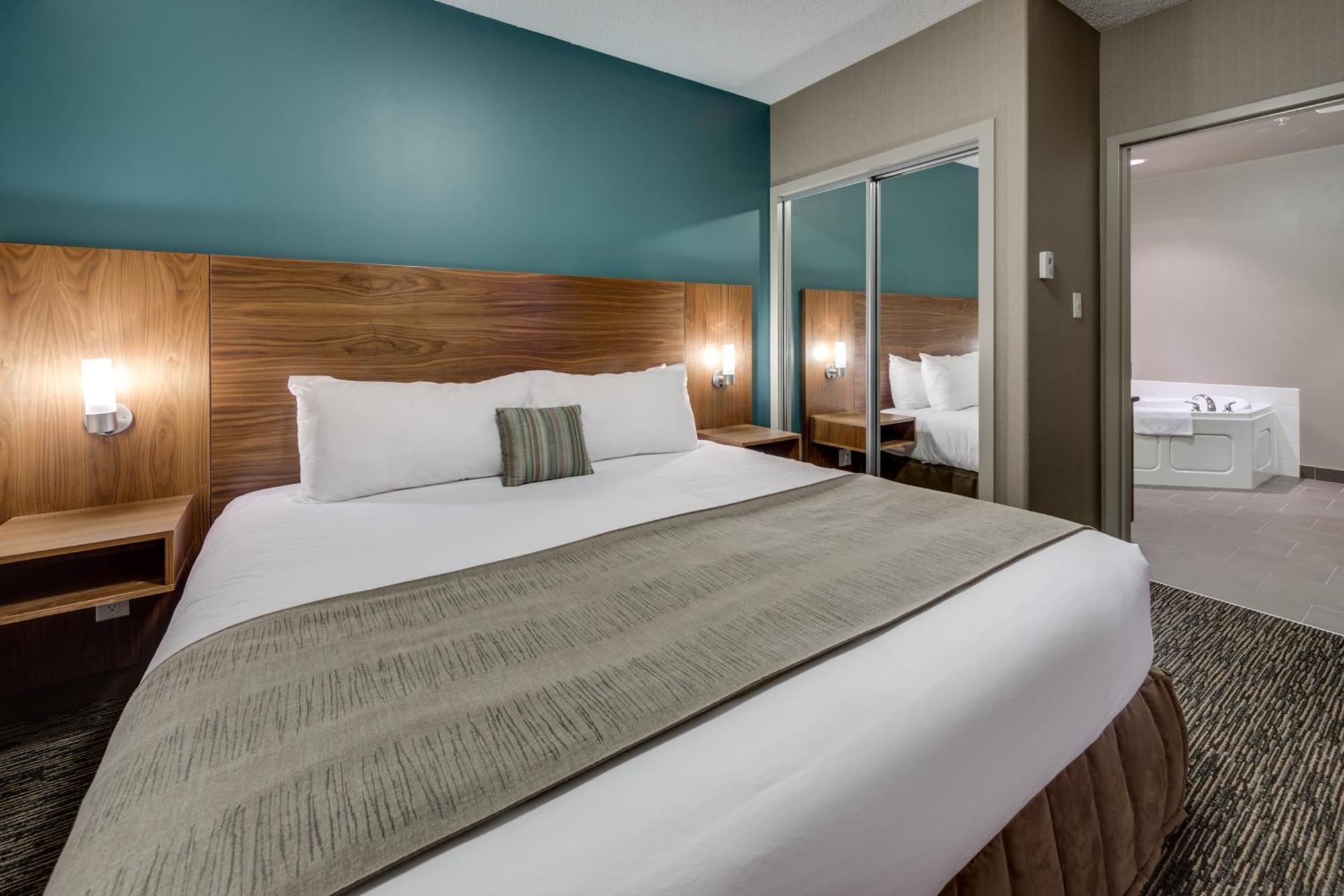 Heritage Inn Hotel & Convention Centre - Pincher Creek Extérieur photo